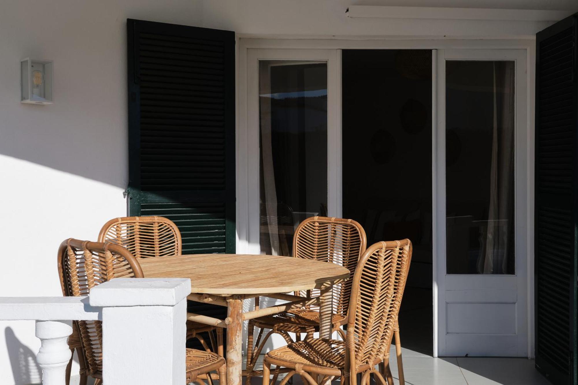 Arenal D'En Castell South Apartment Exterior photo